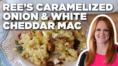 Ree Drummond's Caramelized Onion and White Cheddar Mac | The Pioneer Woman | Food Network