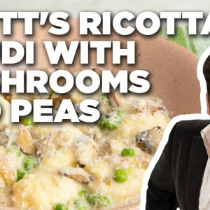 Scott Conant's Ricotta Gnudi with Mushrooms and Peas | Food Network