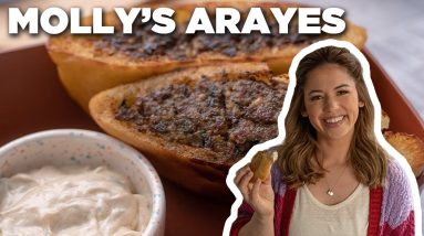 Molly Yeh's Arayes (Meat-Stuffed Pitas with Yogurty Tahini Sauce) | Girl Meets Farm | Food Network