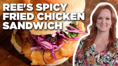 Ree Drummond's Spicy Fried Chicken Sandwich | The Pioneer Woman | Food Network