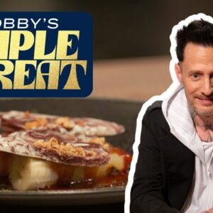 Michael Voltaggio's Microwave Bananas Foster | Bobby's Triple Threat | Food Network