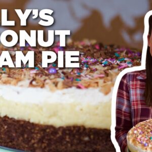 Molly Yeh's Dad's Favorite Coconut Cream Pie | Girl Meets Farm | Food Network