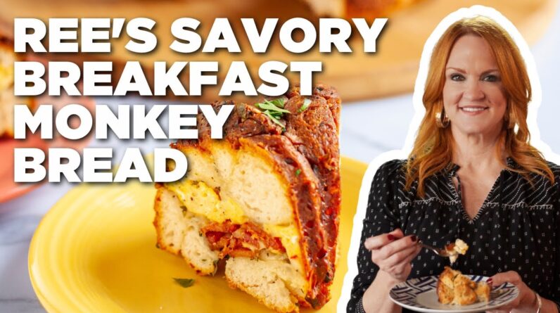 Ree Drummond's Savory Breakfast Monkey Bread | The Pioneer Woman | Food Network