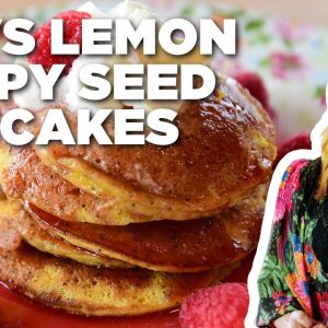 Ree Drummond's Lemon Poppy Seed Pancakes | The Pioneer Woman | Food Network
